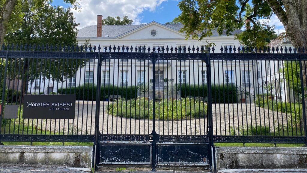 Les Avisés hotel and restaurant in Avize, Côte des Blancs